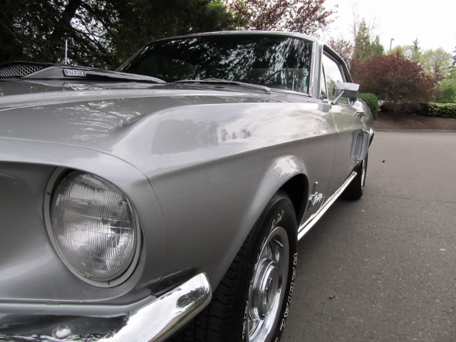 1968MustangGrey-Black010