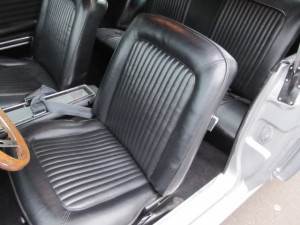 1968MustangGrey-Black014