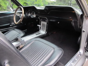 1968MustangGrey-Black036