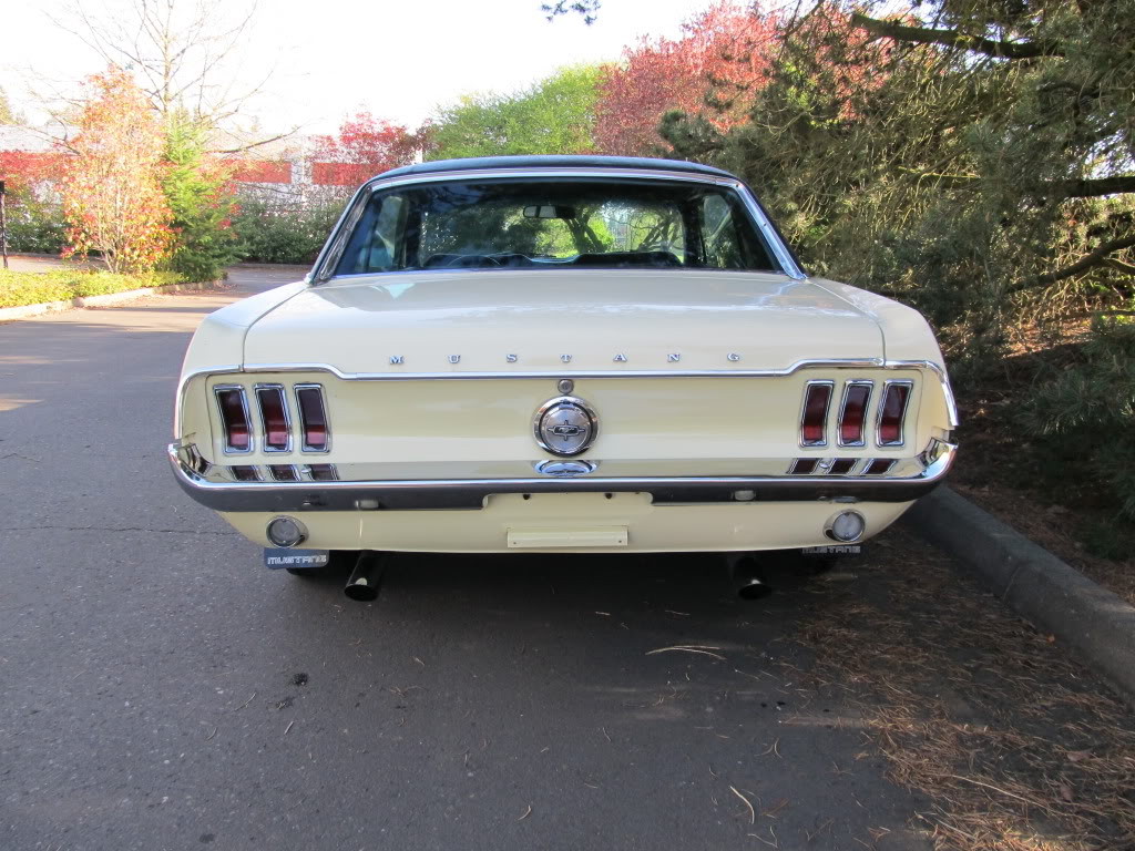 1968MustangYellow006